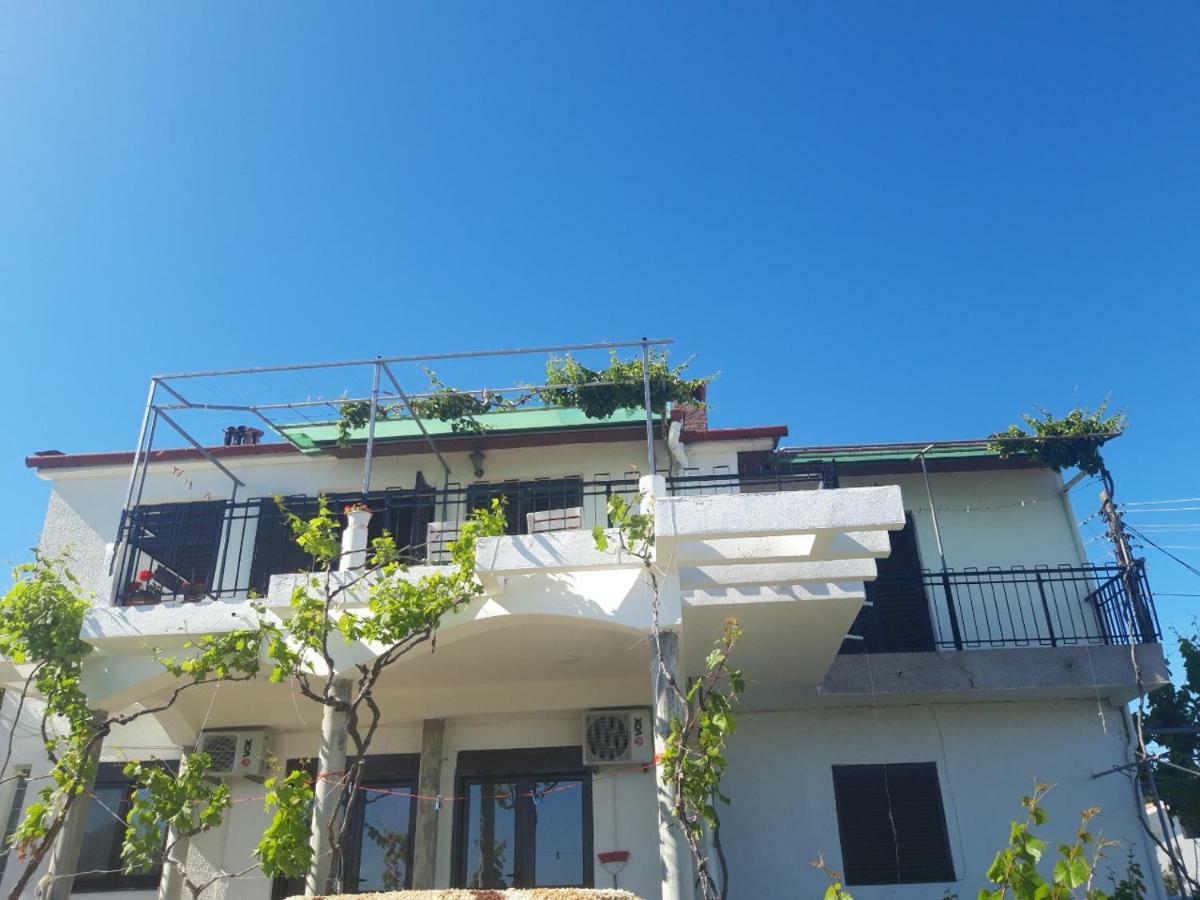 Apartment Djakonovic Mladen Ulcinj Exterior photo